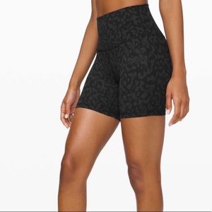 ISO These Lululemon Align Shorts.Size 6, 6” inseam